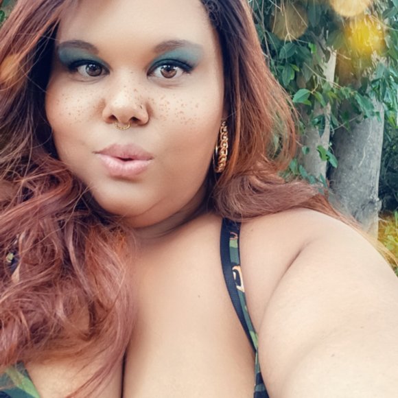 Meet your Posher, Lucious - Picture 7 of 16